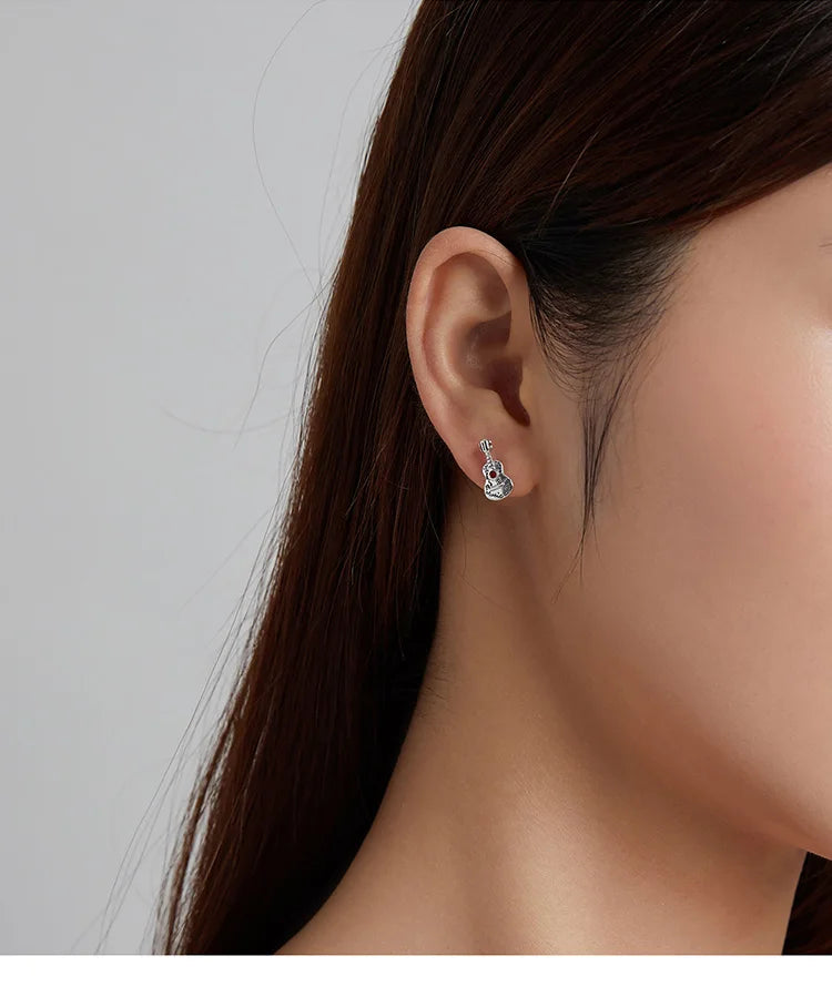 Unbalanced Hearts Earrings