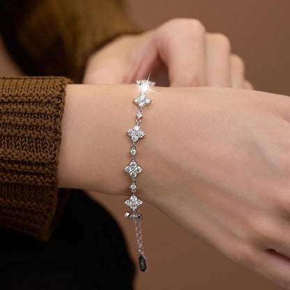 Moissanite Four Leaf Clover Bracelet