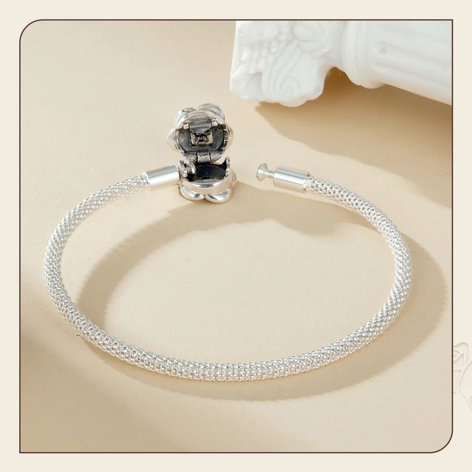 Vintage Rose Heart Bangle